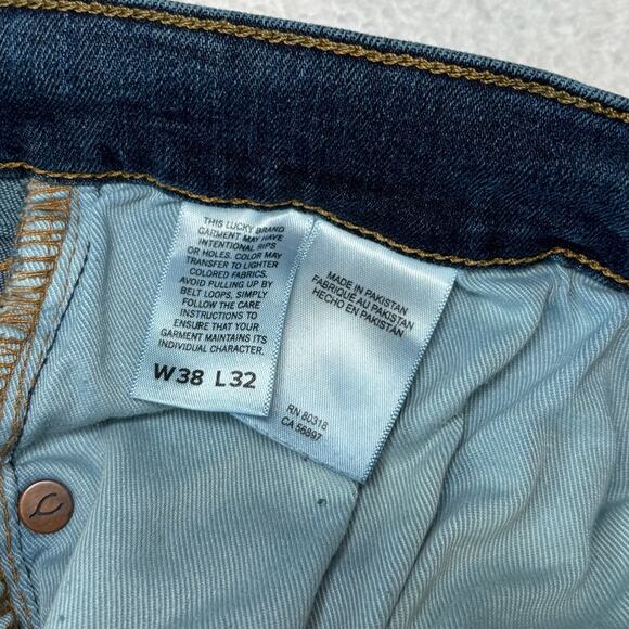 Lucky Brand Blue Jeans Men's 38 x 32 - 412 Athletic Slim Zipper Fly Denim - Picture 5 of 7